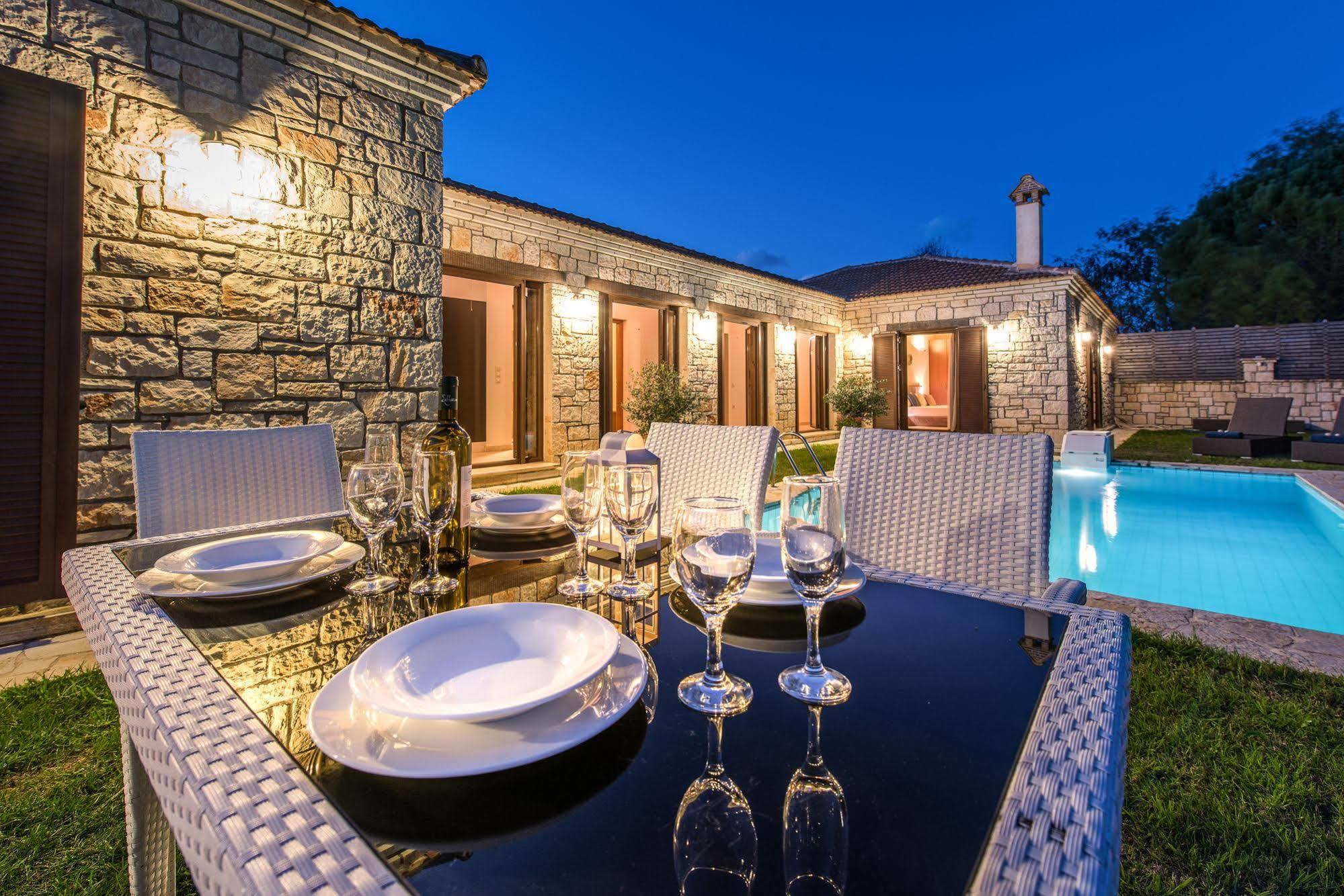 Astarte Villas - Kyveli Villa Vanato Exterior photo